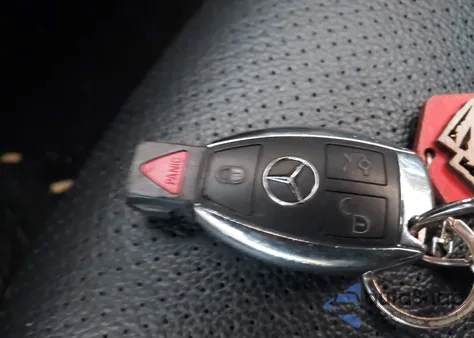 2017 Mercedes-Benz C 300 Sport 4Matic из США, поврежденный, VIN WDDWF4KB3HR243314